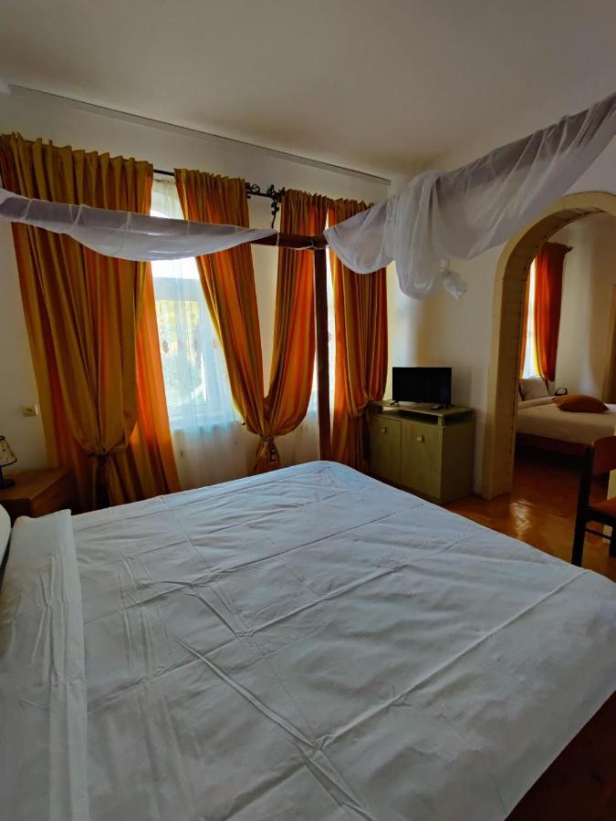 Castle Gate Hotel Bran  Esterno foto